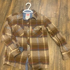 Levi Heavy Flannel Overshirt Size S ( 8-10 years)